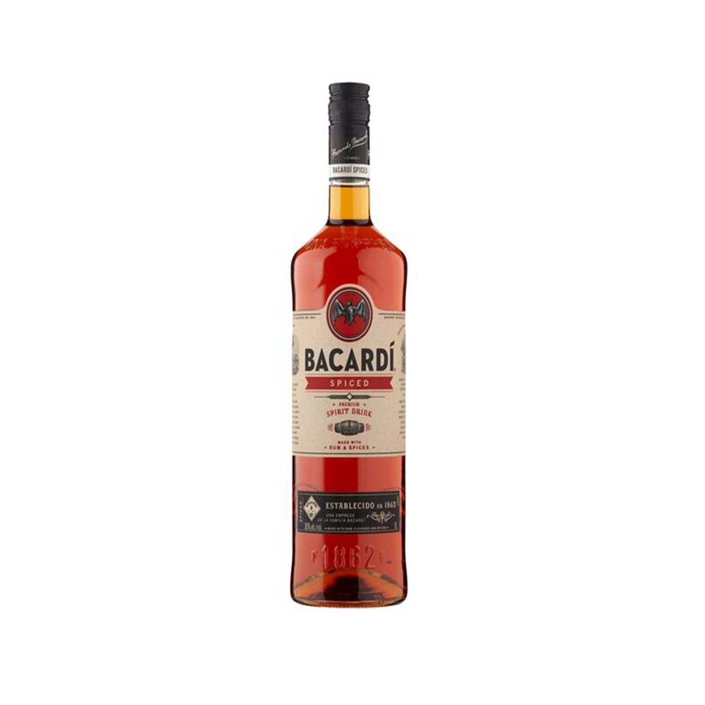 Бакарди окхард. Bacardi Spiced 0.7. Ром Bacardi Oakheart. Ром окхард 0.7. Ром бакарди Оакхарт ориджинал.