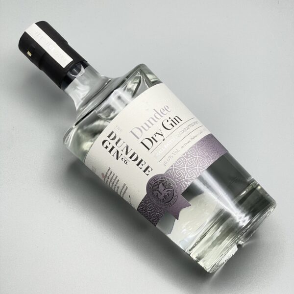 Dundee Classic Dry Gin